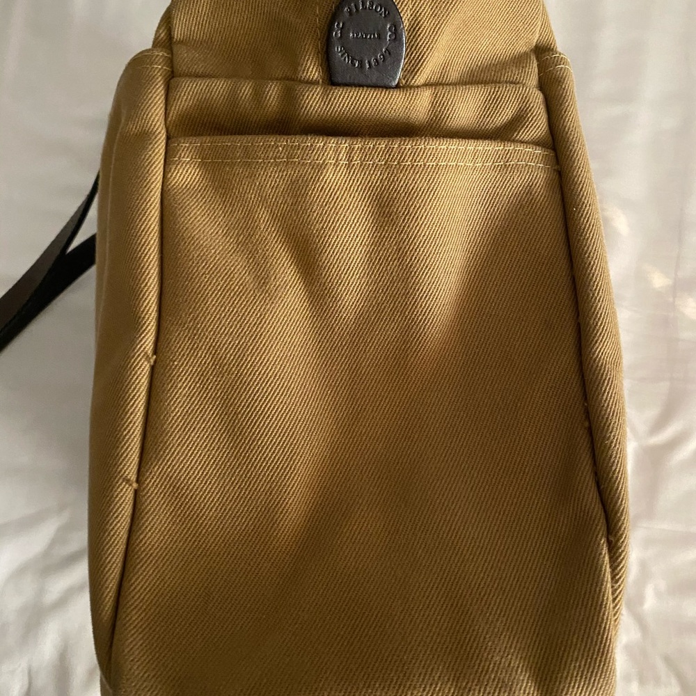 Filson zipper tote bag for sale - Picture 6 of 9